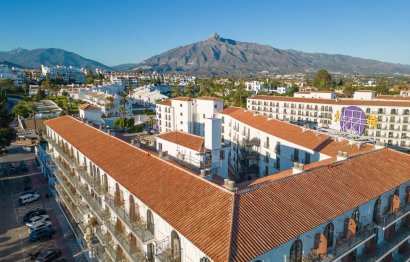 Resale - Apartment - Middle Floor Apartment - Marbella - Nueva Andalucia