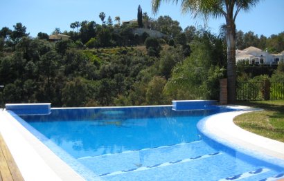 Resale - House - Detached Villa - Benahavís - Benahavís Centro