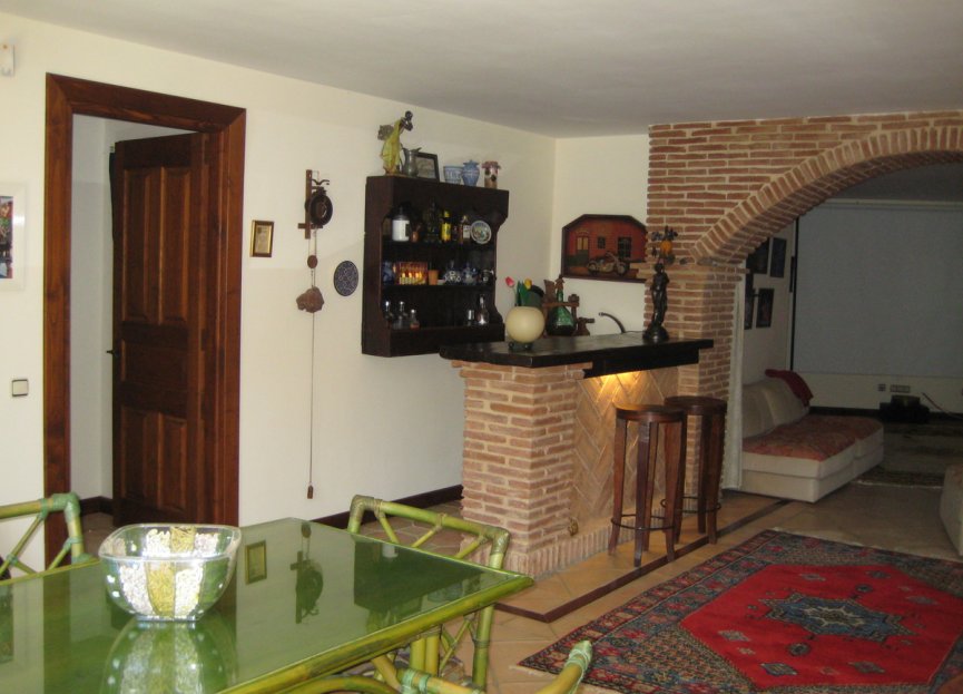 Resale - House - Detached Villa - Benahavís - Benahavís Centro