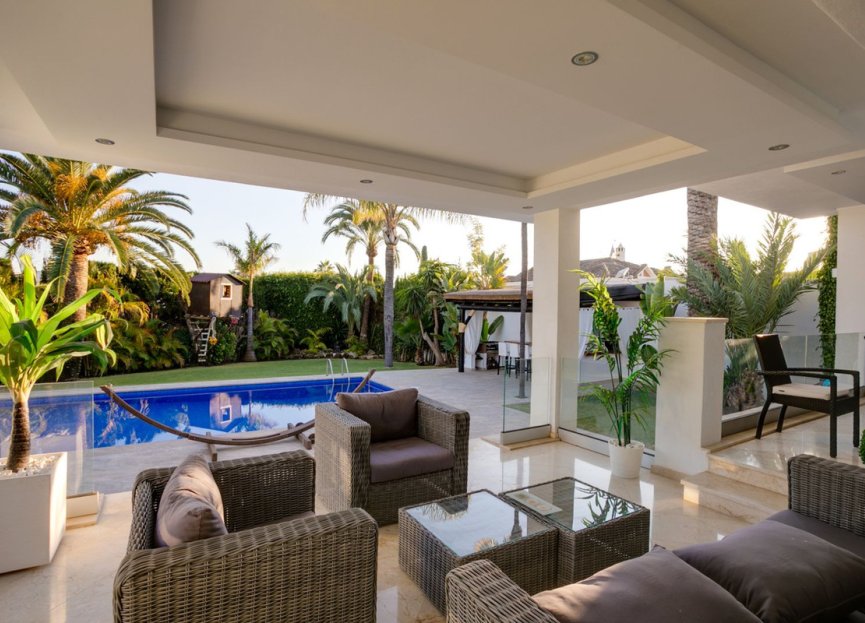 Resale - House - Detached Villa - Estepona - New Golden Mile