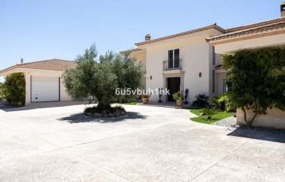 Resale - House - Detached Villa - Antequera