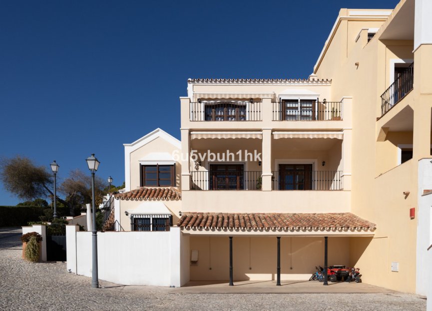 Resale - House - Townhouse - Benahavís - Benahavís Centro