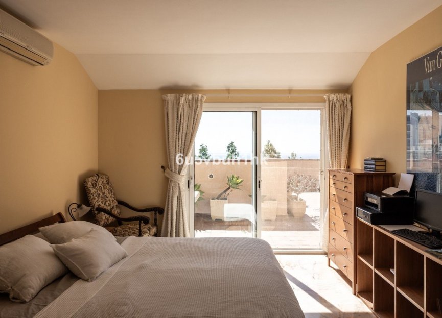 Resale - Apartment - Penthouse - Benalmádena - Benalmadena Costa