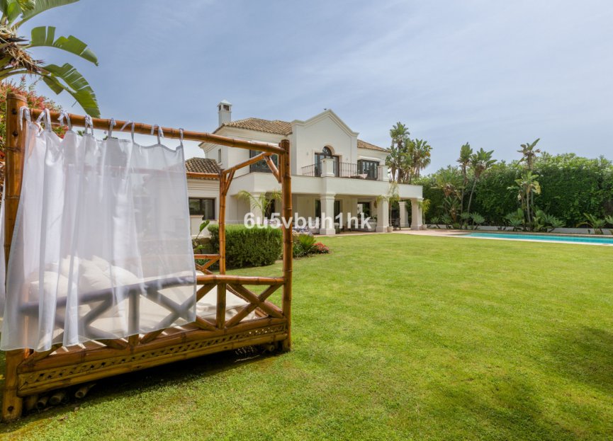 Reventa - House - Detached Villa - Estepona