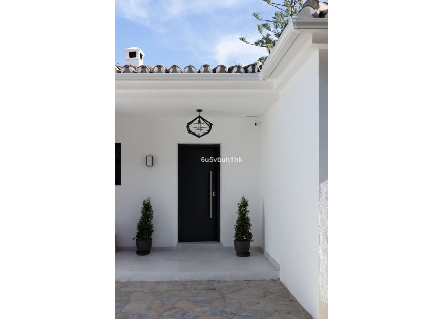 Resale - House - Detached Villa - Benahavís - La Quinta