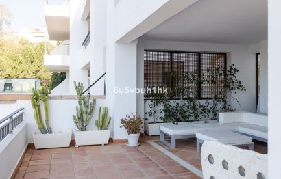 Resale - Apartment - Middle Floor Apartment - Benahavís - La Quinta