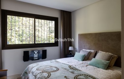 Resale - Apartment - Middle Floor Apartment - Benahavís - La Quinta