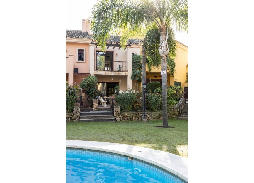 Resale - House - Townhouse - Marbella - Marbella Centro