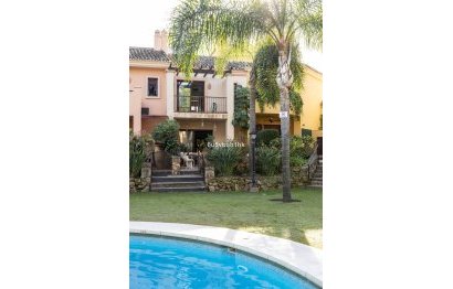 Resale - House - Townhouse - Marbella - Marbella Centro