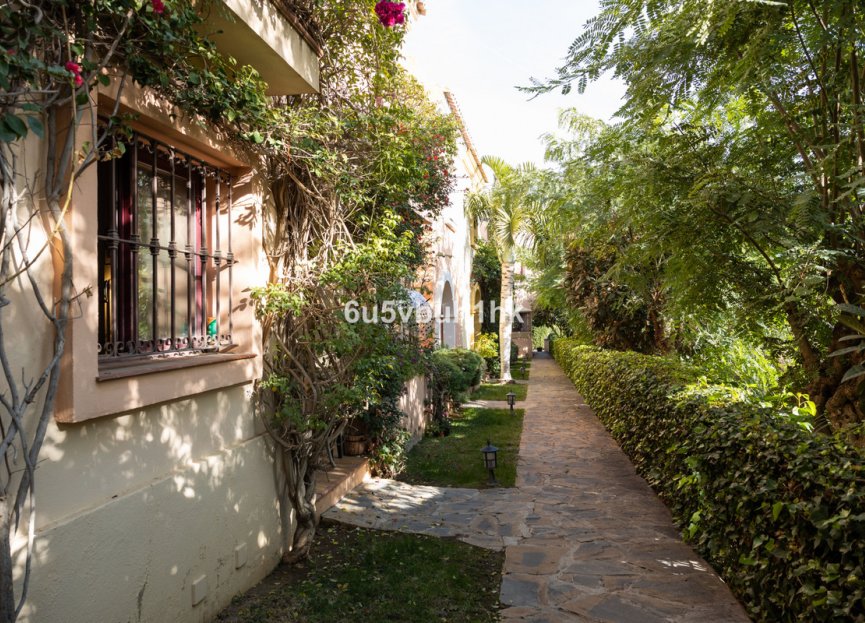 Resale - House - Townhouse - Marbella - Marbella Centro