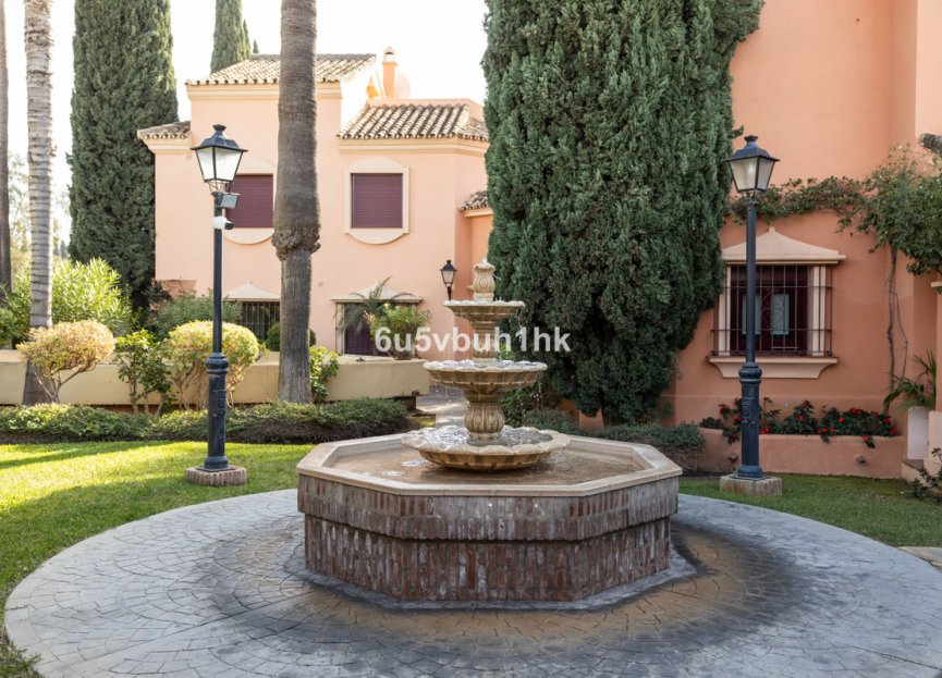 Resale - House - Townhouse - Marbella - Marbella Centro