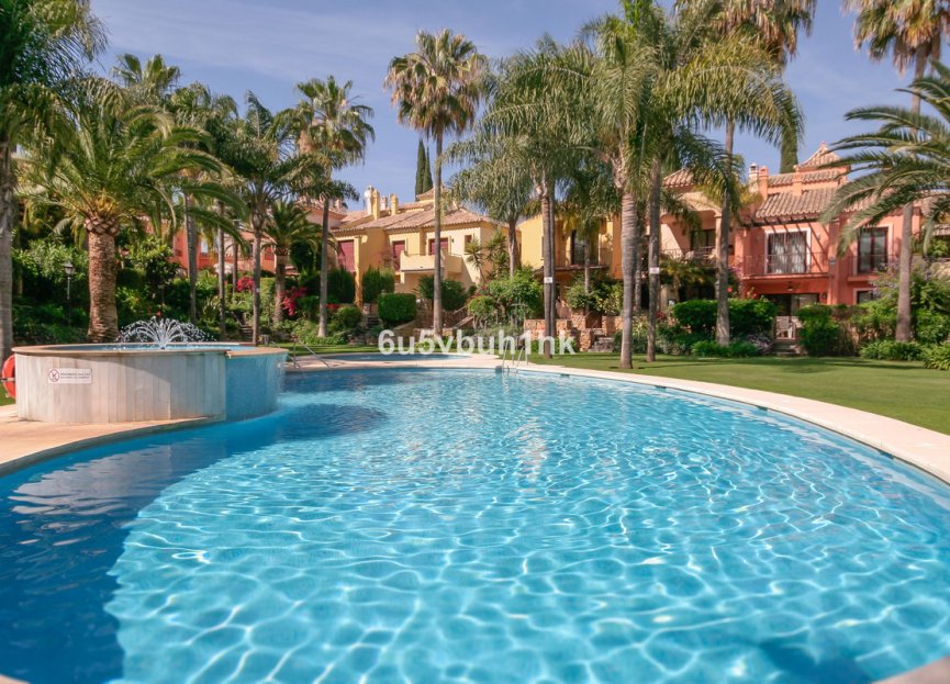 Resale - House - Townhouse - Marbella - Marbella Centro