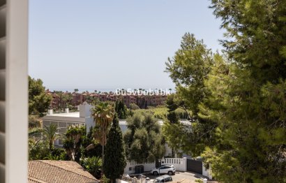 Resale - Apartment - Penthouse - Marbella