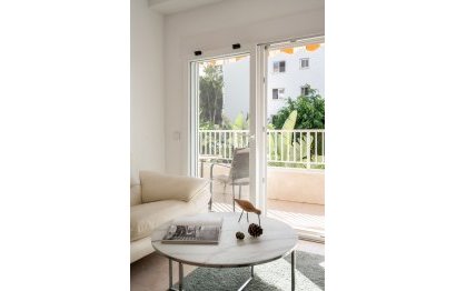 Resale - Apartment - Middle Floor Apartment - Marbella