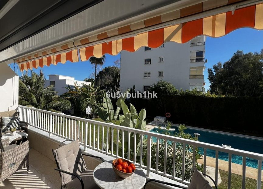 Resale - Apartment - Middle Floor Apartment - Marbella