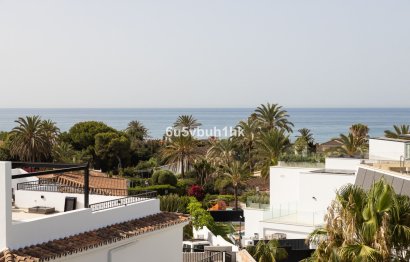 Resale - House - Detached Villa - Marbella - Marbesa