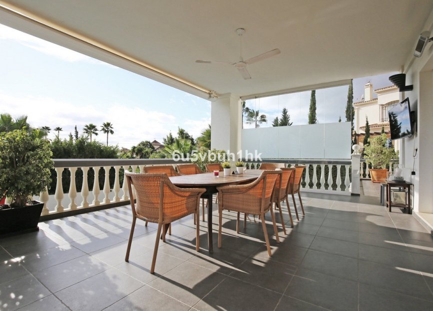 Resale - House - Detached Villa - Marbella - Nueva Andalucia