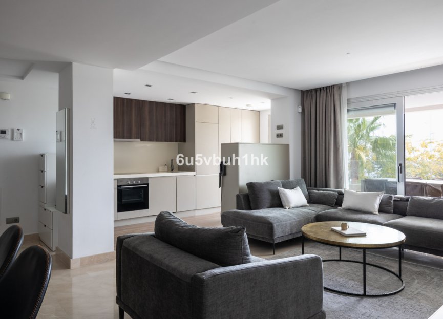 Resale - Apartment - Middle Floor Apartment - Marbella - San Pedro De Alcantara