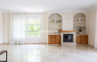 Resale - House - Townhouse - Marbella - San Pedro De Alcantara