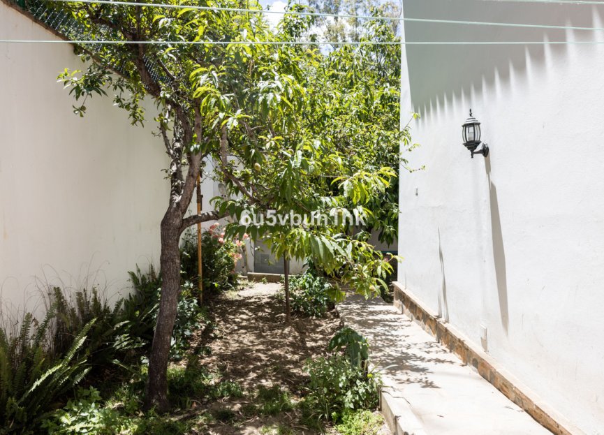 Resale - House - Townhouse - Marbella - San Pedro De Alcantara