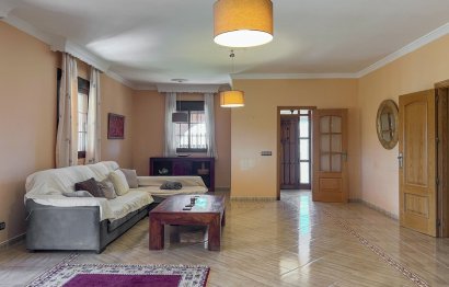 Resale - House - Finca - Cortijo - Mijas - Mijas Centro