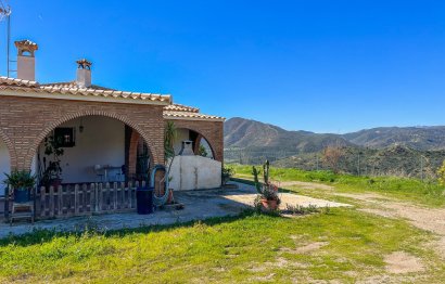 Resale - House - Finca - Cortijo - Mijas - Mijas Centro