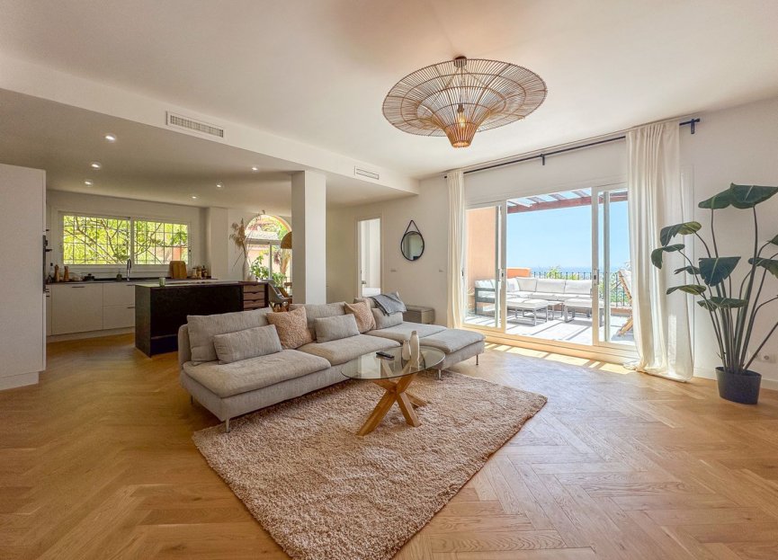 Resale - Apartment - Penthouse Duplex - Marbella - Nueva Andalucia