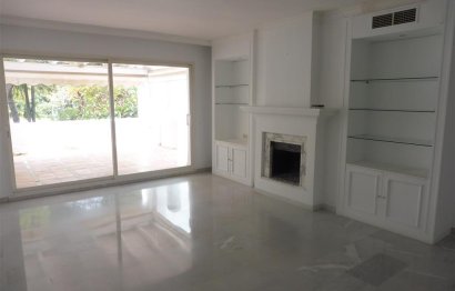 Resale - Apartment - Penthouse - Marbella - Guadalmina Baja