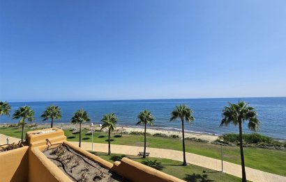 Resale - Apartment - Middle Floor Apartment - Estepona - New Golden Mile