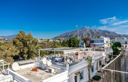 Resale - House - Semi-Detached House - Marbella - Aloha