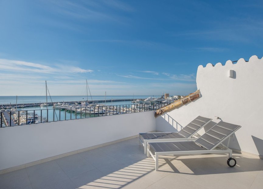 Resale - Apartment - Penthouse - Marbella - Puerto Banús