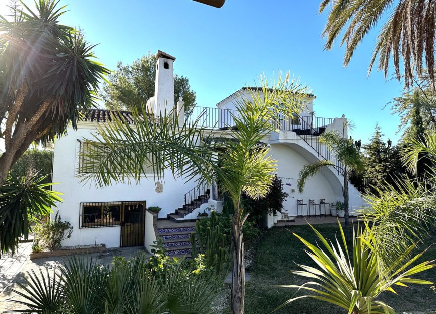 Resale - House - Detached Villa - Marbella - San Pedro De Alcantara