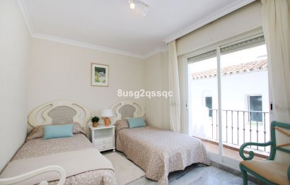 Resale - Apartment - Penthouse Duplex - Estepona - Costalita