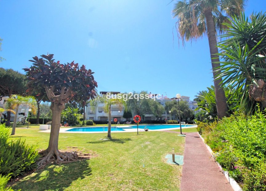 Resale - Apartment - Penthouse Duplex - Estepona - Costalita