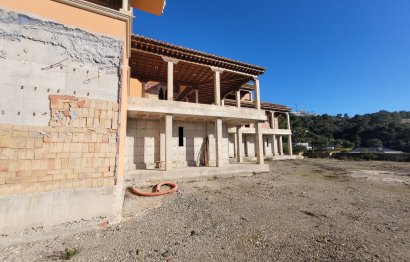 Resale - House - Detached Villa - Benahavís - La Zagaleta