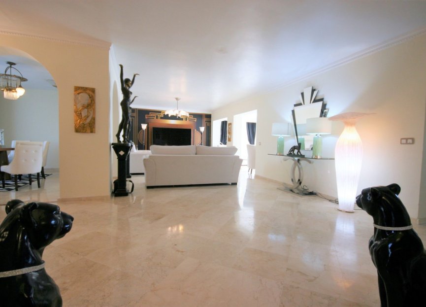 Resale - Apartment - Penthouse - Marbella - Guadalmina Alta