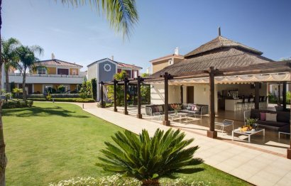 Resale - House - Townhouse - Estepona - New Golden Mile