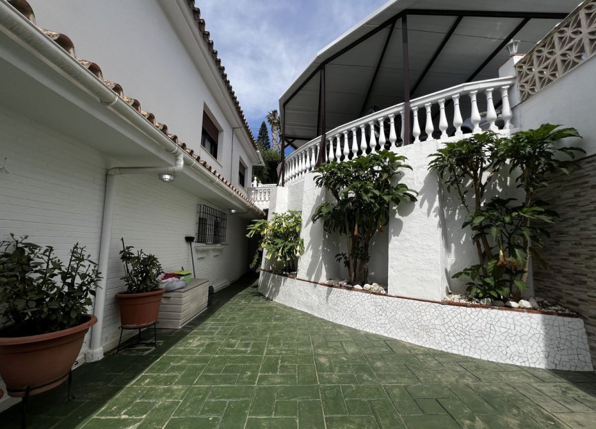 Resale - House - Detached Villa - Benalmádena - La Capellania