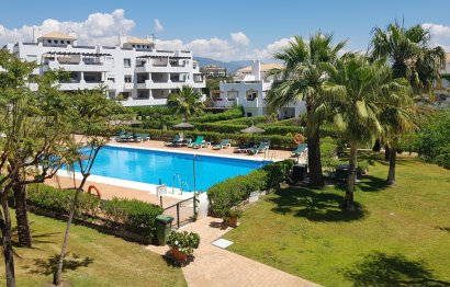 Resale - House - Townhouse - Estepona - Selwo