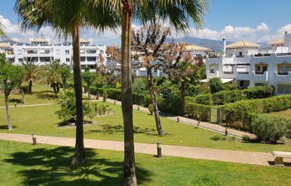 Resale - House - Townhouse - Estepona - Selwo