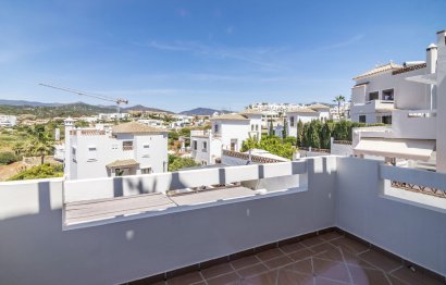 Resale - House - Detached Villa - Estepona - Estepona Centro