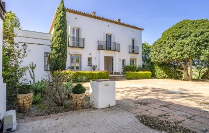 Resale - House - Finca - Cortijo - Estepona - New Golden Mile