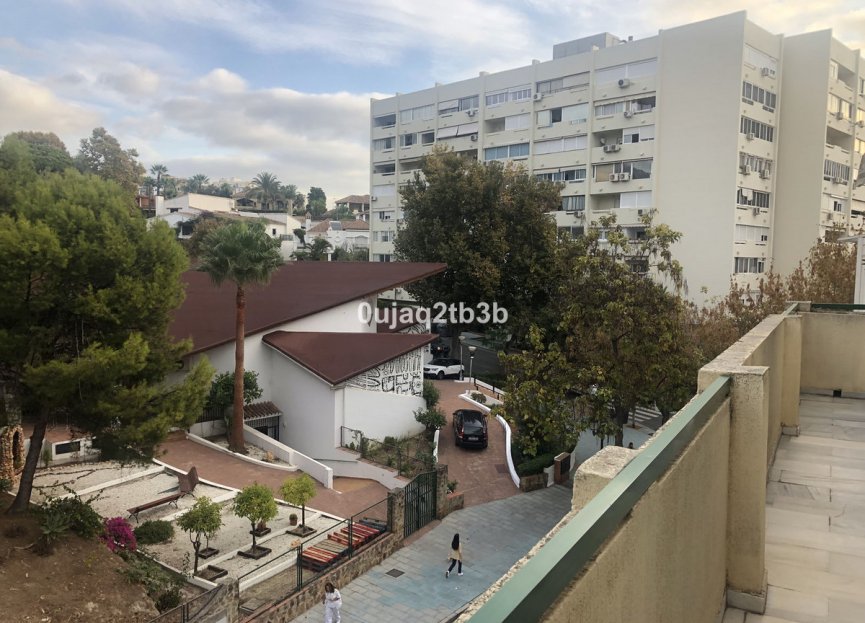 Resale - Apartment - Top Floor Apartment - Marbella - Marbella Centro