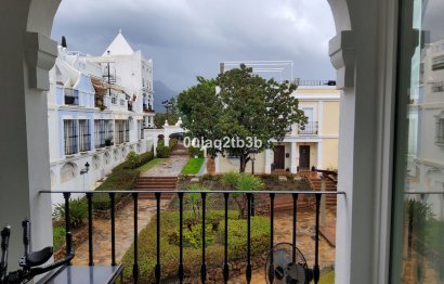 Resale - House - Townhouse - Marbella - Nueva Andalucia