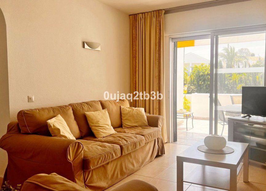 Resale - Apartment - Top Floor Apartment - Marbella - Nueva Andalucia