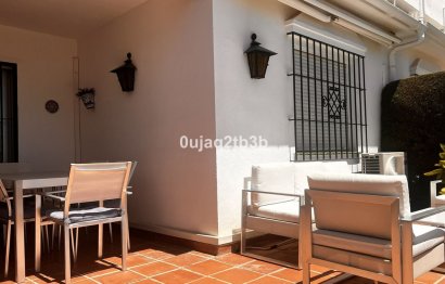 Resale - Apartment - Ground Floor Apartment - Marbella - Nueva Andalucia