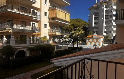 Resale - Apartment - Middle Floor Apartment - Marbella - Puerto Banús