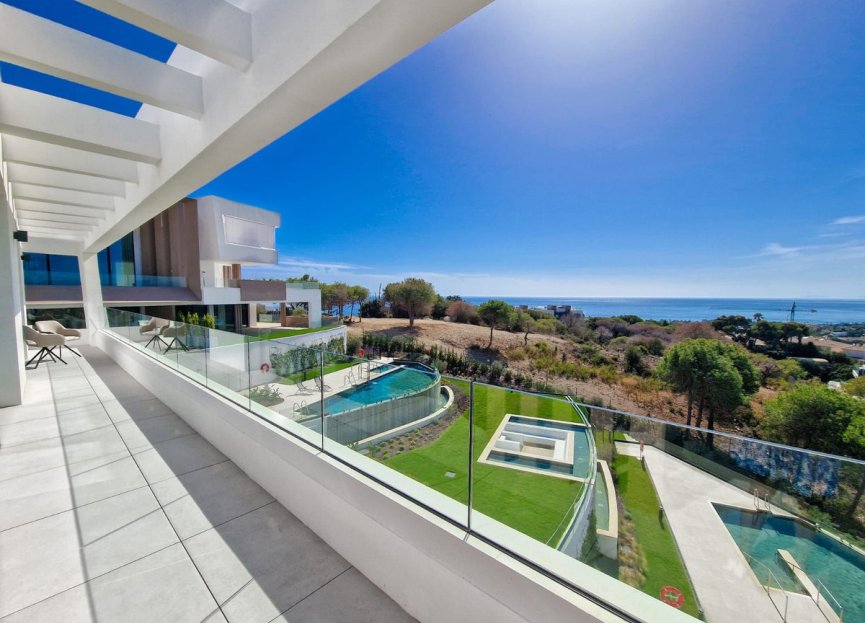 Resale - Apartment - Penthouse - Marbella - Cabopino