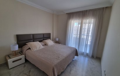 Resale - Apartment - Middle Floor Apartment - Marbella - Puerto Banús