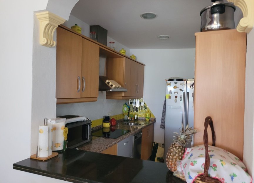 Resale - House - Detached Villa - Estepona - Estepona Centro